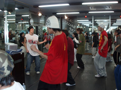 DO-ONE京都ダンススタジオ DO-ONE京都ダンススタジオ